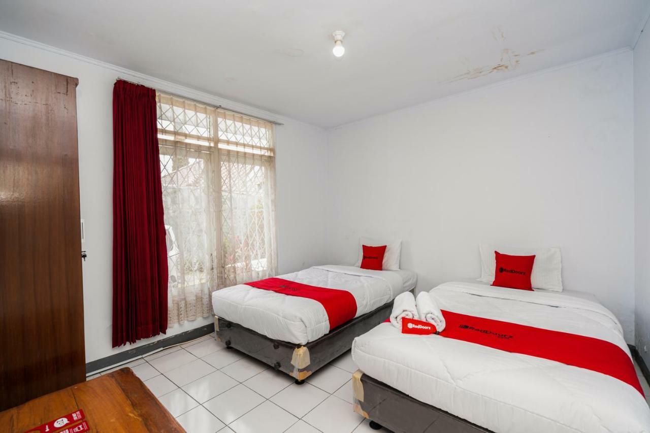 Reddoorz Syariah Near Rsud Cimacan Bogor Ngoại thất bức ảnh