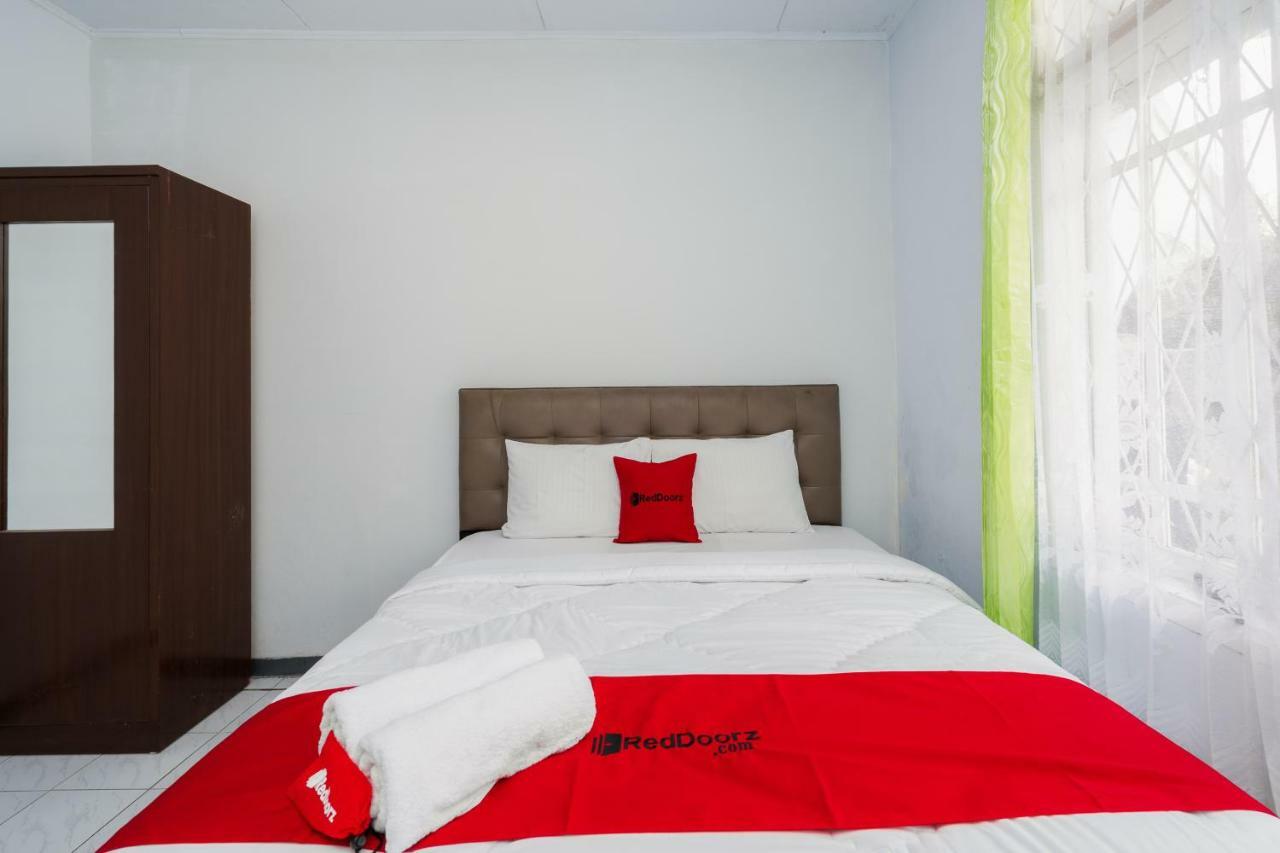 Reddoorz Syariah Near Rsud Cimacan Bogor Ngoại thất bức ảnh