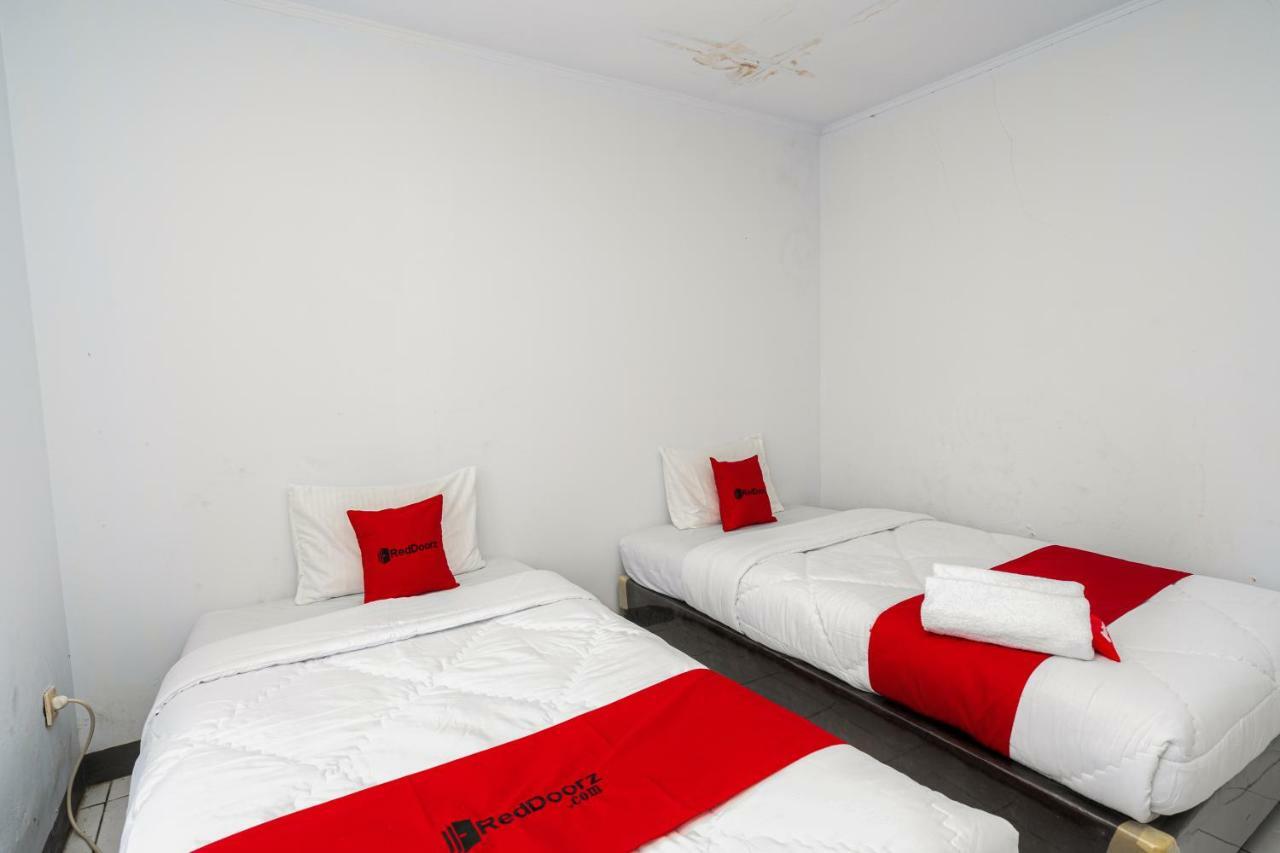 Reddoorz Syariah Near Rsud Cimacan Bogor Ngoại thất bức ảnh